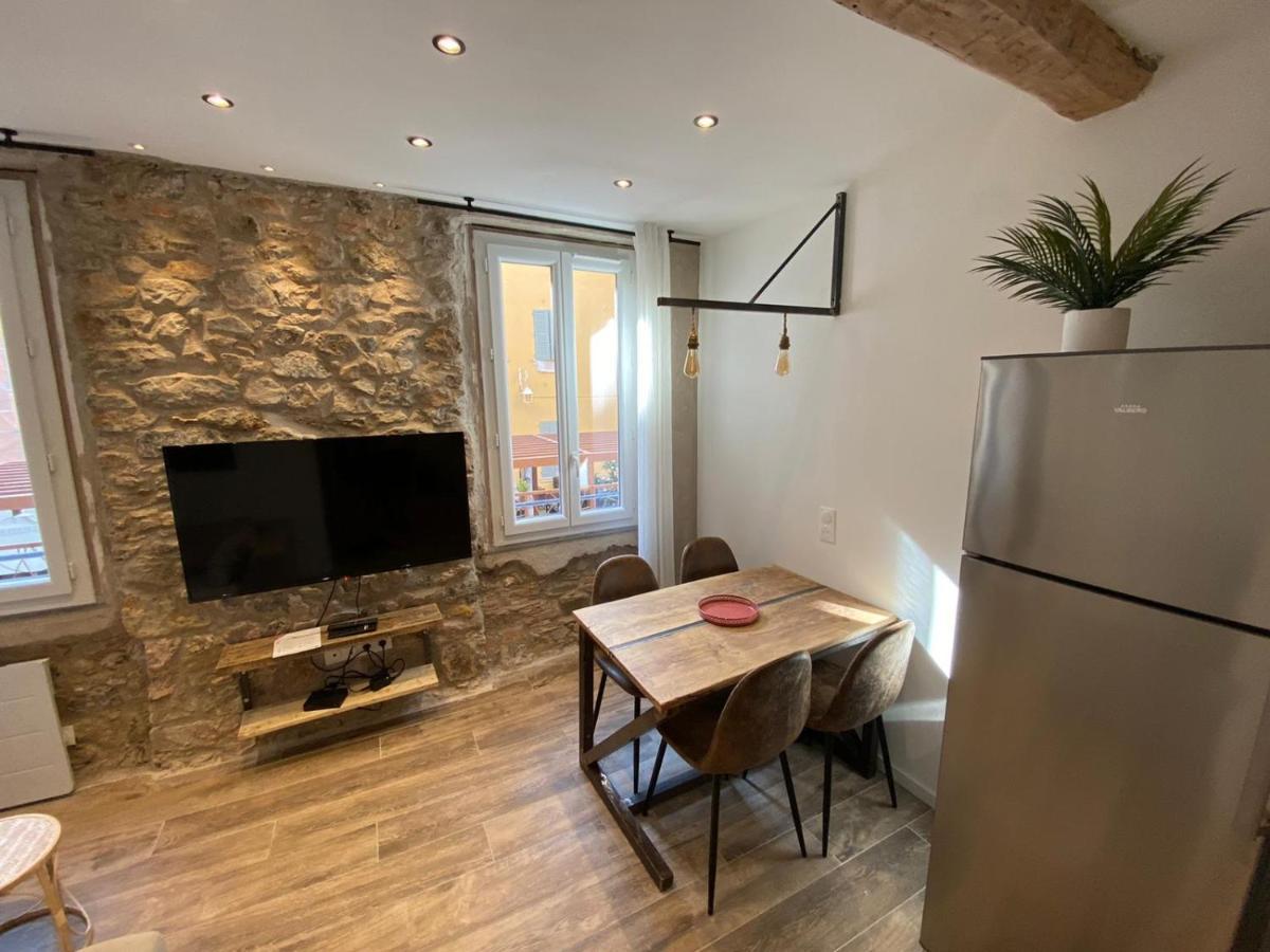 Charmant Appartement Quartier Opera Toulon Exterior photo